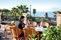 Personas Costa Adeje