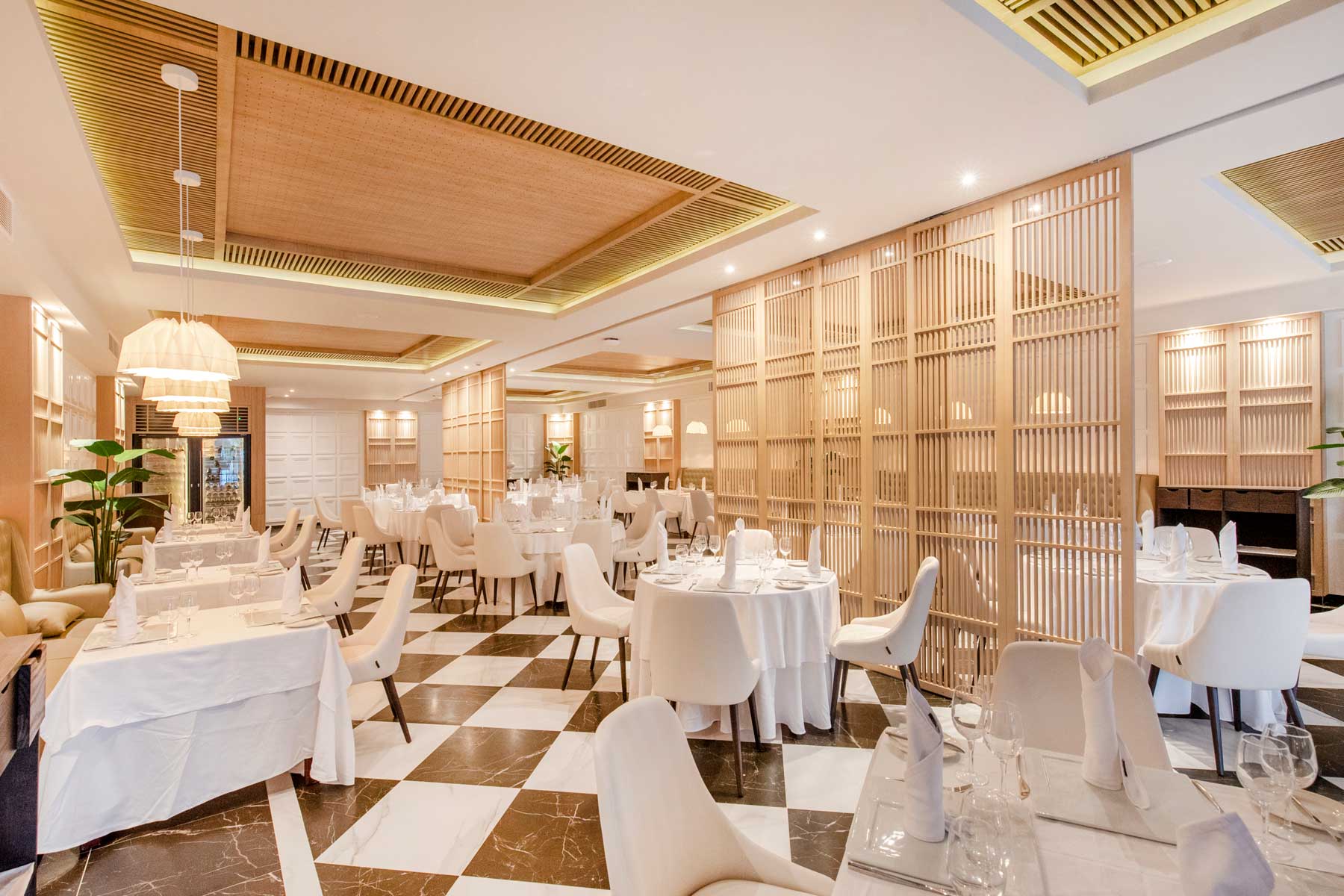 Main dining image Grand Bahia Principe El Portillo 3