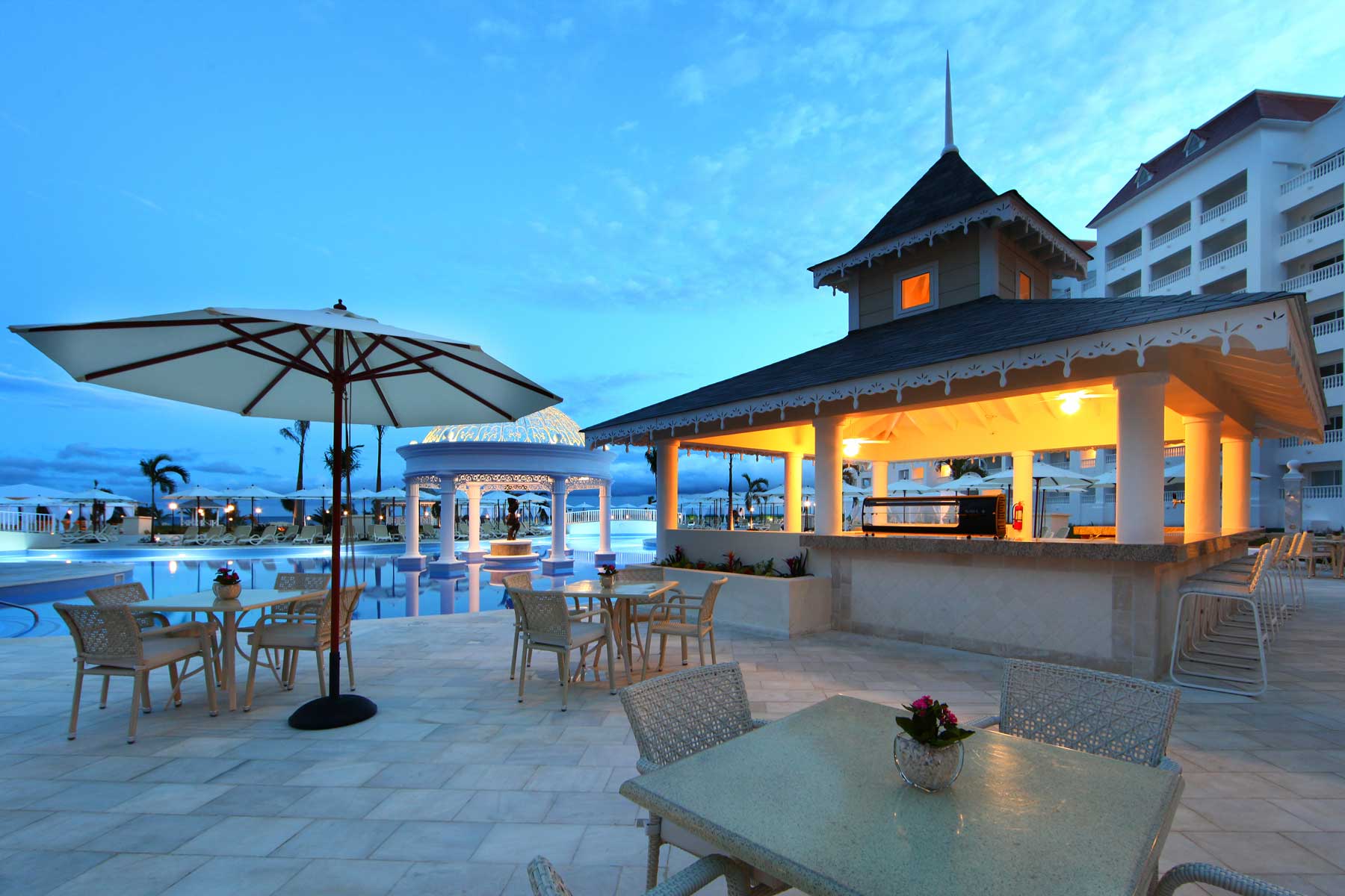 Gastronomy at Luxury Bahia Principe Runaway Bay Don Pablo Collection 3
