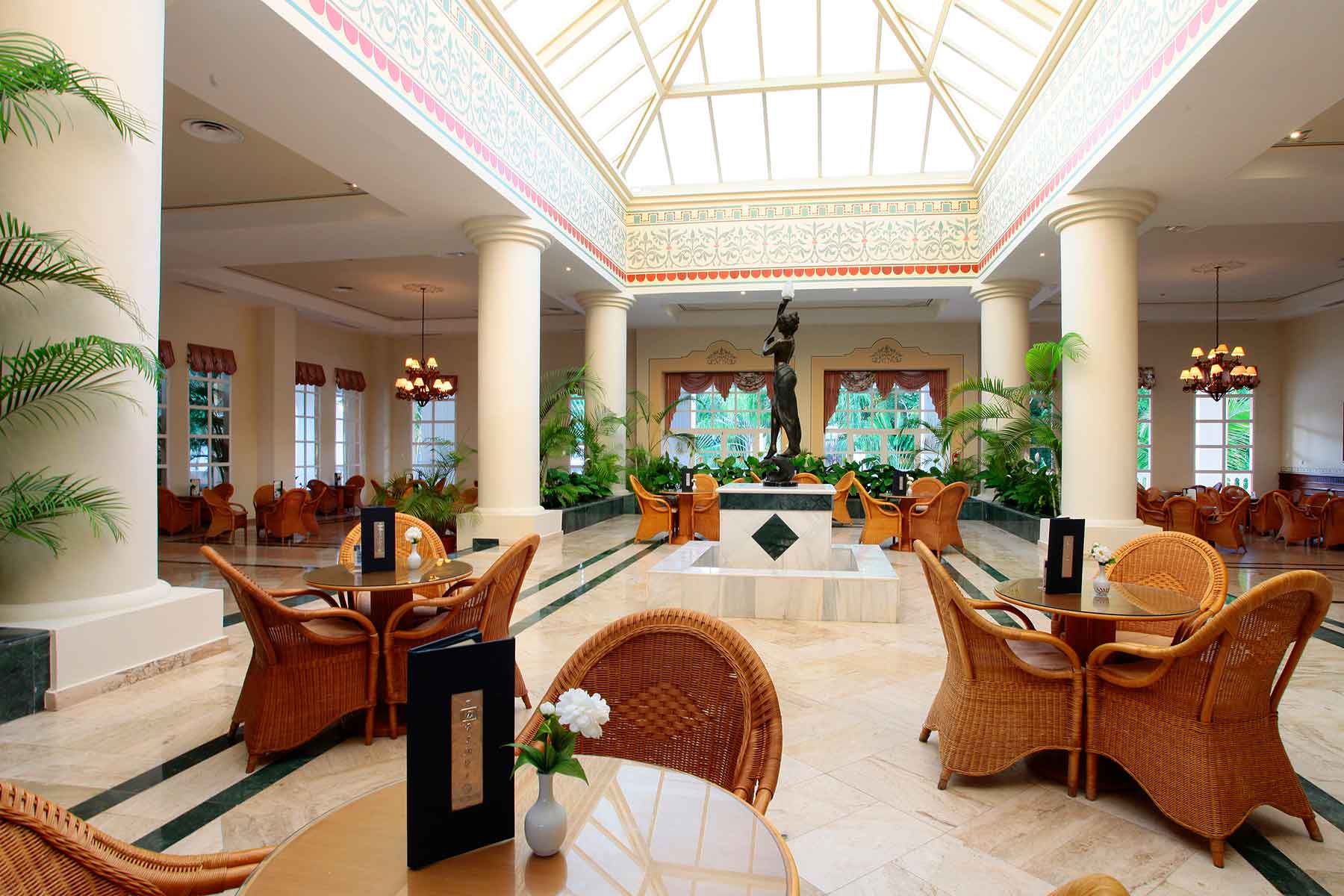 Gastronomy at Luxury Bahia Principe Runaway Bay Don Pablo Collection 5