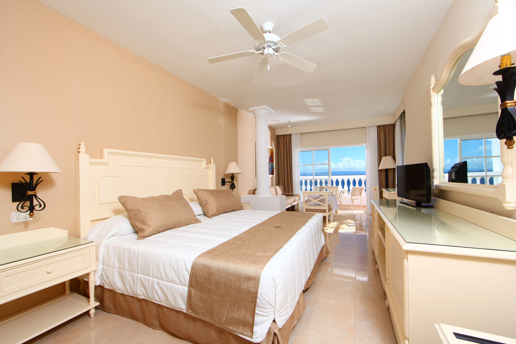 Galeria Resort Samana
