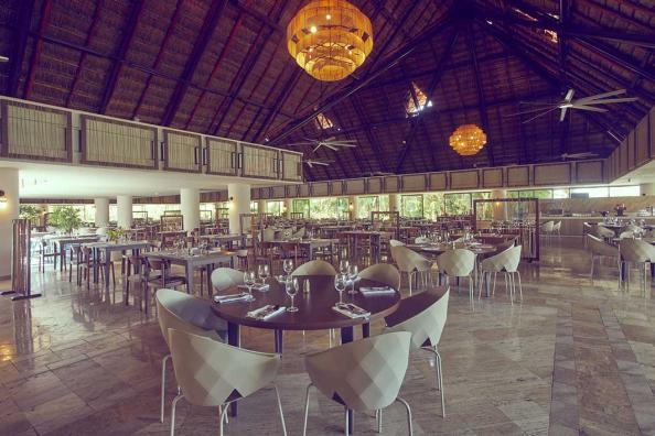 Restaurante Principal Grand Bahia Principe Tulum