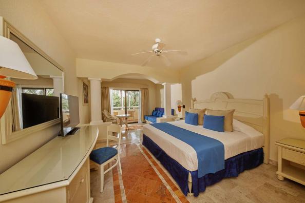 Junior Suite Ocean Front Room at Luxury Bahia Principe Akumal Don Pablo Collection 4