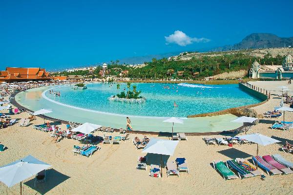 Loro Park and Siam Park at Tenerife 2